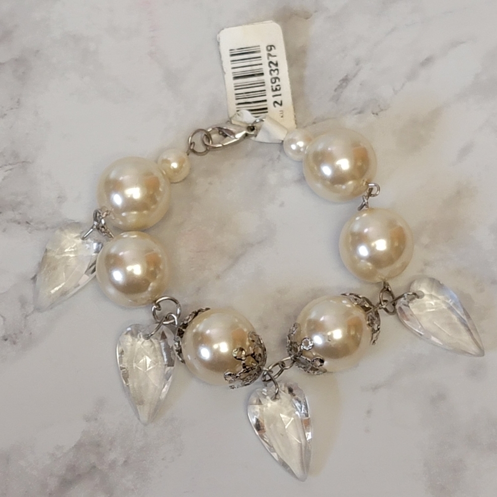 Bon Ton Faux Pearl Bracelet White Clear Silver Tone Beaded Chunky Funky Retro